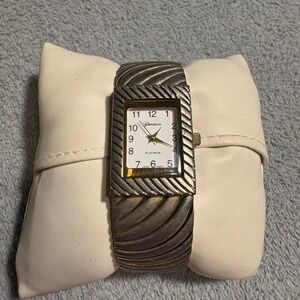Vintage Geneva Clamp Band watch